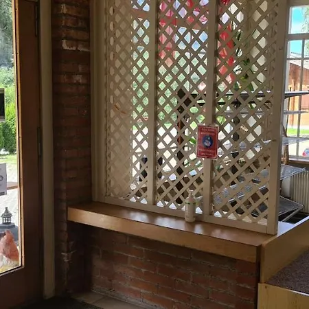 Hostel Gemmi-lodge *