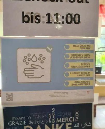 Gemmi-lodge Vandrerhjem *