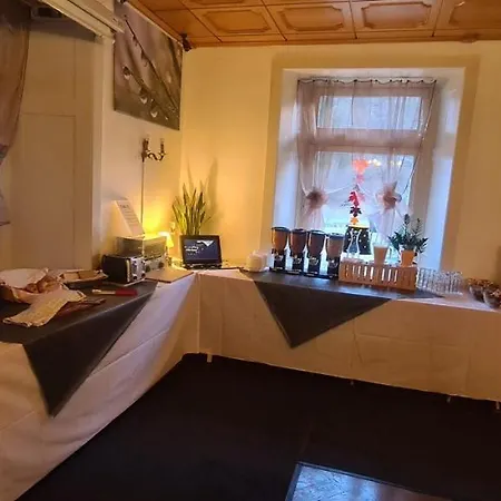 Hostel Gemmi-lodge *